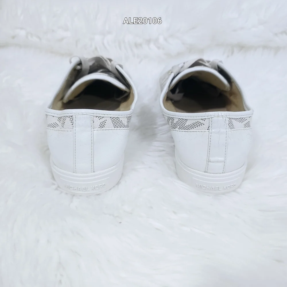 Michael Kors White and Cream Women's Sneakers Size 9.5
